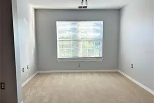 5475 Vineland Rd, Orlando, FL 32811 - Photo 9