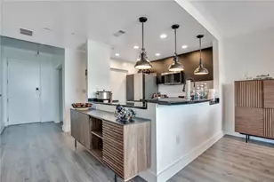 525 E Jackson St, Orlando, FL 32801 - Photo 7