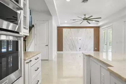 8394 Lookout Pointe Drive, Windermere, FL 34786 - Photo 25