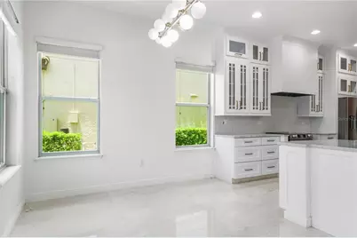 8394 Lookout Pointe Drive, Windermere, FL 34786 - Photo 21