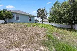 714 W 9th St, Deltona, FL 32725 - Photo 13