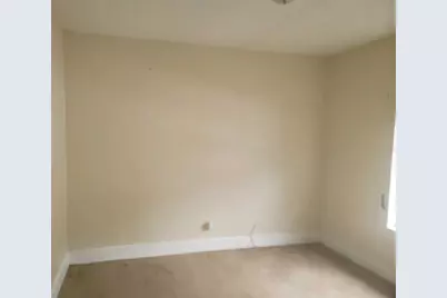 2035 10th Street S, Saint Petersburg, FL 33705 - Photo 3