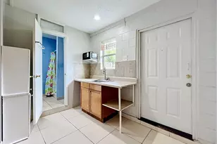 7701 Coot St, Orlando, FL 32822 - Photo 17