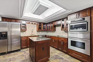 8984 Houston Pl, Orlando, FL 32819 - Photo 11