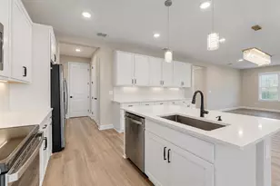 10169 Spring Lake Dr, Clermont, FL 34711 - Photo 5