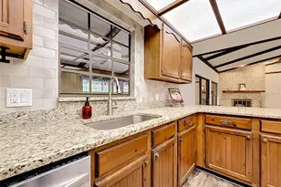 900 NE 165th St, Citra, FL 32113 - Photo 9
