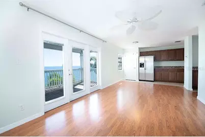 4858 Coquina Key Drive SE #D, Saint Petersburg, FL 33705 - Photo 7