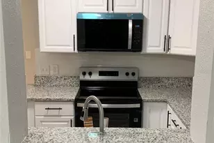 810 Swiss Ln, Orlando, FL 32808 - Photo 11