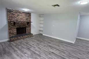 810 Swiss Ln, Orlando, FL 32808 - Photo 9