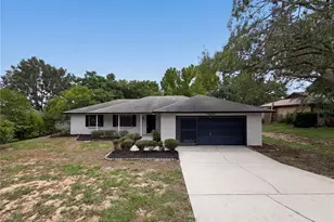12620 Bay Hill Dr, Grand Island, FL 32735 - Photo 1