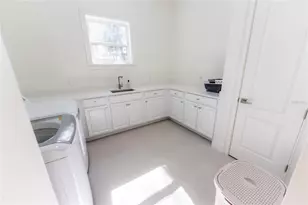 2041 Lake Fischer Cove Ln, Gotha, FL 34734 - Photo 35