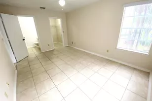 2550 N Alafaya Trail, Orlando, FL 32826 - Photo 3