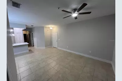 3635 Parkridge Circle #10-101, Sarasota, FL 34243 - Photo 11