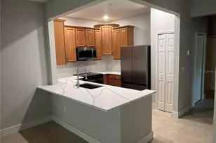 3635 Parkridge Cir, Sarasota, FL 34243 - Photo 3