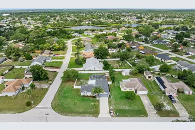 2620 E Dorchester Dr, Deltona, FL 32738 - Photo 49