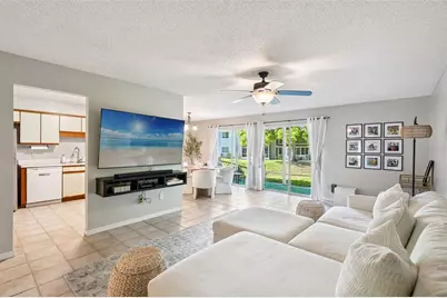 2258 Coach House Boulevard #804, Orlando, FL 32812 - Photo 3