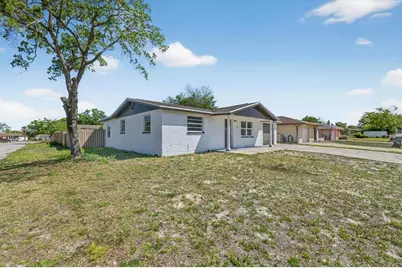 7735 Brookridge Drive, Port Richey, FL 34668 - Photo 5