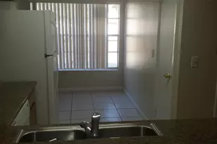 11020 Yorkshire Ridge Ct, Orlando, FL 32837 - Photo 9