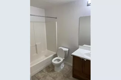 5447 Vineland Road #1302, Orlando, FL 32811 - Photo 7