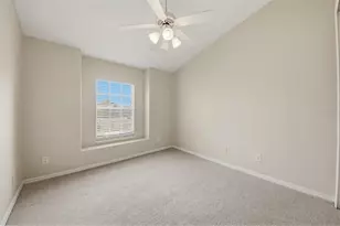 11027 Summerspring Lakes Dr, Orlando, FL 32825 - Photo 37