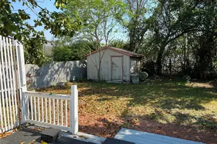 313 S Observatory Dr, Orlando, FL 32835 - Photo 13
