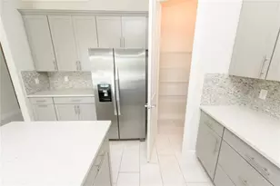 10746 Pahokee Bch Pl, Orlando, FL 32827 - Photo 9