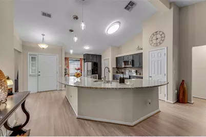 4472 Misty Dawn Court S, Jacksonville, FL 32277 - Photo 5