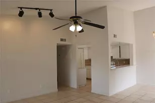 2527 Citrus Club Ln, Orlando, FL 32839 - Photo 7