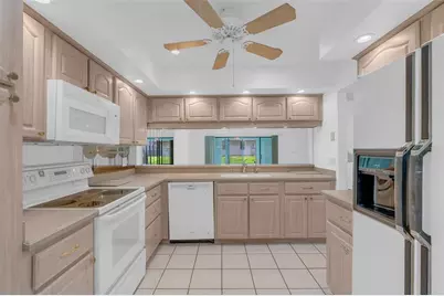 8237 Breeze Cove Lane, Orlando, FL 32819 - Photo 37