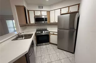 3900 Southpointe Dr, Orlando, FL 32822 - Photo 7