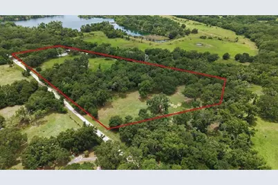 528 Ashley Lane, Center Hill, FL 33514 - Photo 1