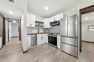906 Sabrina Dr, Ocoee, FL 34761 - Photo 5
