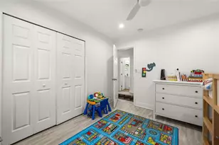 2909 Hargill Dr, Orlando, FL 32806 - Photo 11