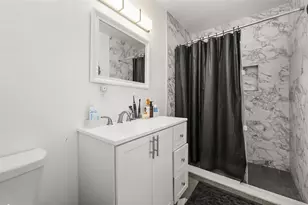 2909 Hargill Dr, Orlando, FL 32806 - Photo 17