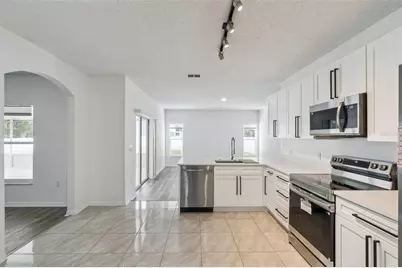 931 Van Loon Court, Kissimmee, FL 34758 - Photo 11