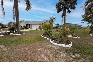 1838 N Pebble Beach Blvd, Sun City Center, FL 33573 - Photo 25