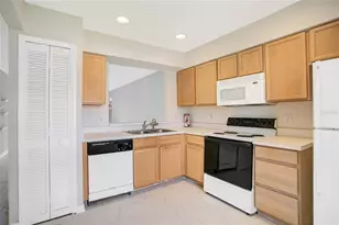 13324 Fairway Glen Dr, Orlando, FL 32824 - Photo 3