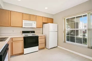 13324 Fairway Glen Dr, Orlando, FL 32824 - Photo 5