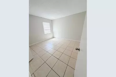 336 Montgomery Court, Kissimmee, FL 34758 - Photo 9