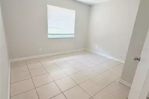 336 Montgomery Ct, Kissimmee, FL 34758 - Photo 11
