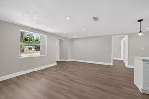 3851 Saturn Dr, New Port Richey, FL 34652 - Photo 11