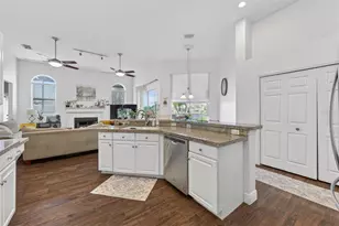 4552 Lake Calabay Dr, Orlando, FL 32837 - Photo 15