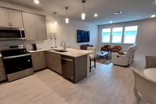 14169 Lanikai Beach Dr, Orlando, FL 32827 - Photo 5