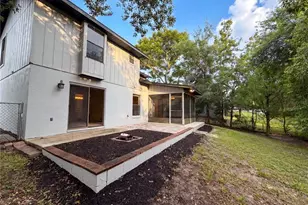 1542 April Ave, Deltona, FL 32725 - Photo 23