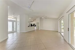 6101 55th Ave Cir E, Bradenton, FL 34203 - Photo 3