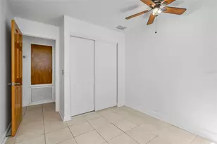 8732 Overlook Dr, Tampa, FL 33617 - Photo 29