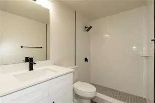 9501 Camden Hill Ct, Tampa, FL 33615 - Photo 33