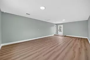 412 59th Ave Dr W, Bradenton, FL 34207 - Photo 17