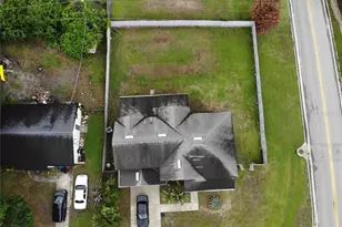 438 Palm Dr, Sanford, FL 32771 - Photo 43