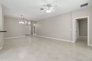 9961 Cypress Vine Dr, Orlando, FL 32827 - Photo 5